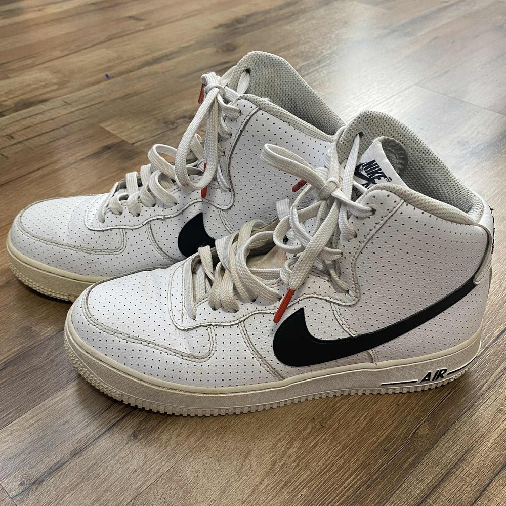 Nike Air Force 1 High‎ Top Kids White Perforated Sneakers Size 7Y